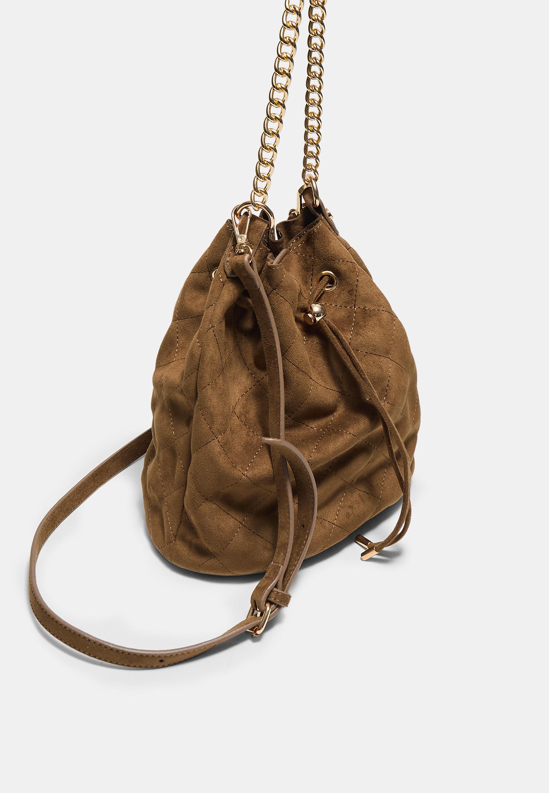 Quilted bucket crossbody bag — Brown