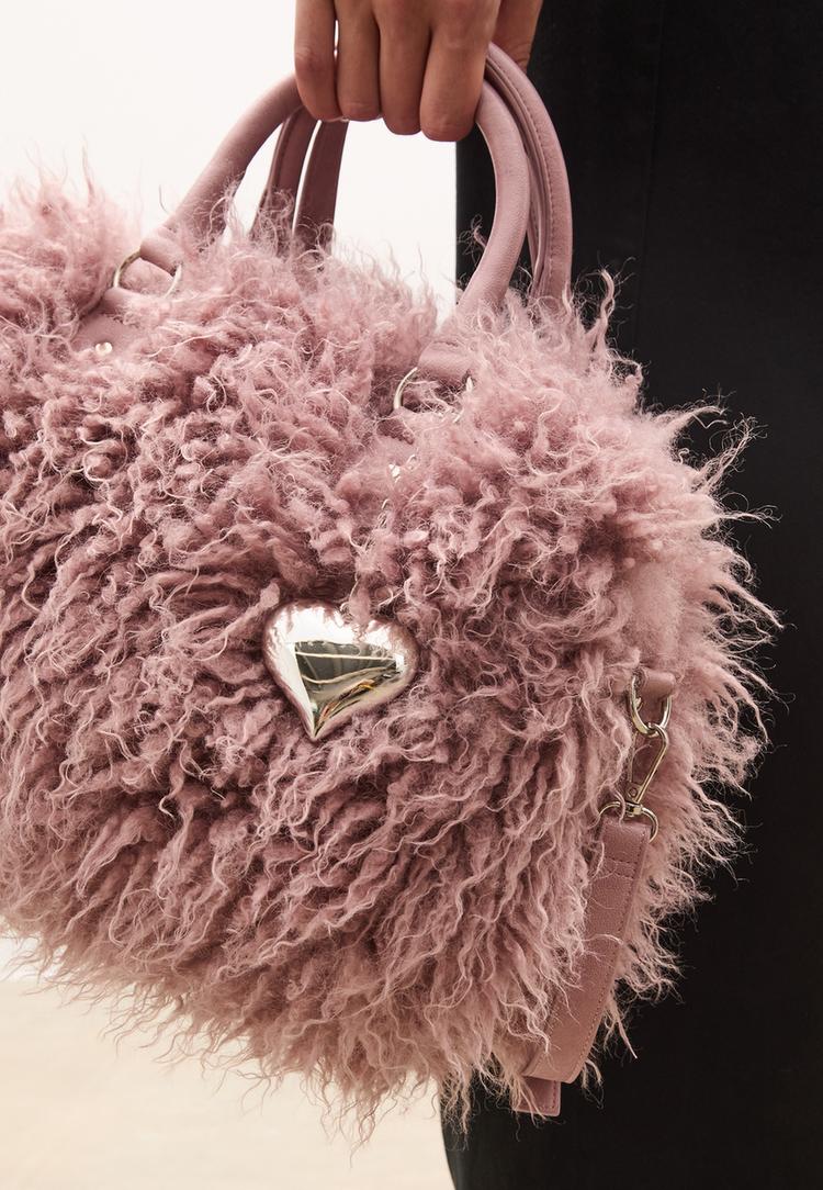 bolso bowling efecto pelo corazon