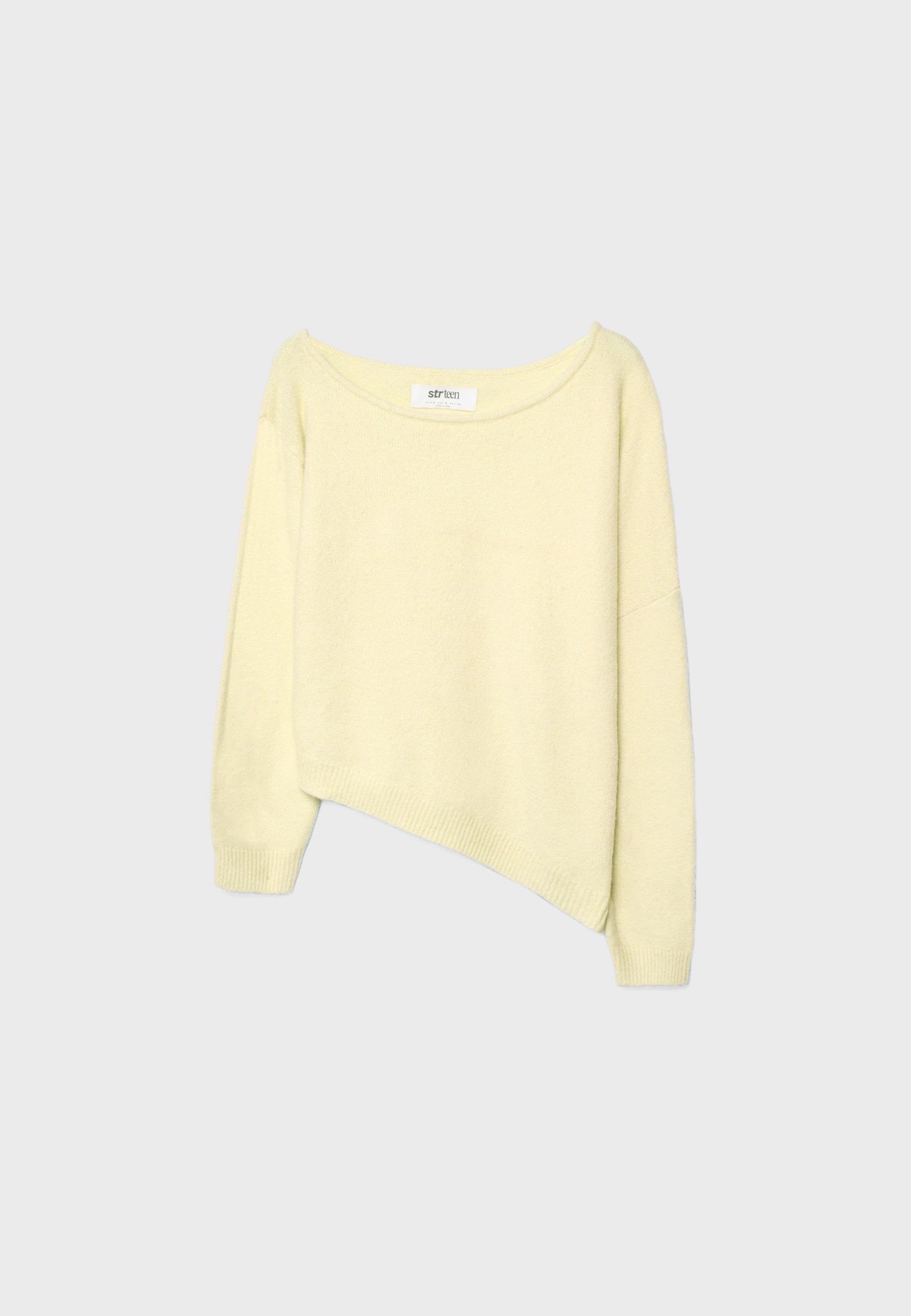 Asymmetric knit sweater — Pastel yellow