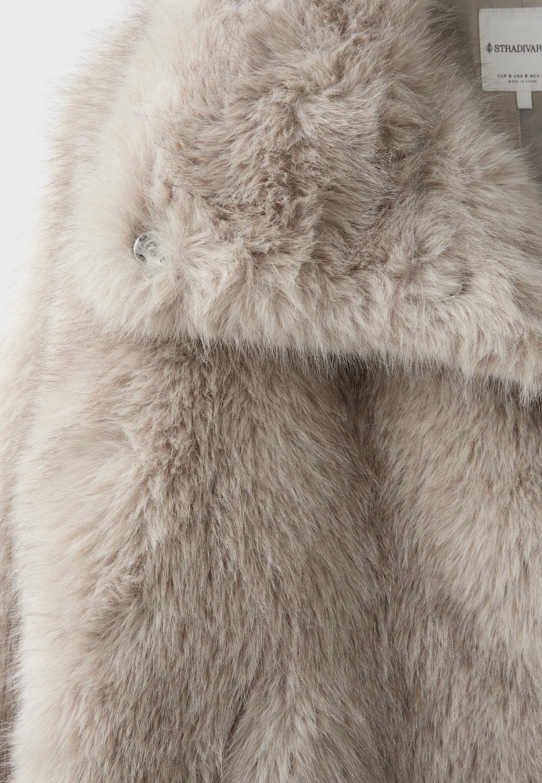 Stradivarius Basic dik yakalı suni kürk ceket görsel 3