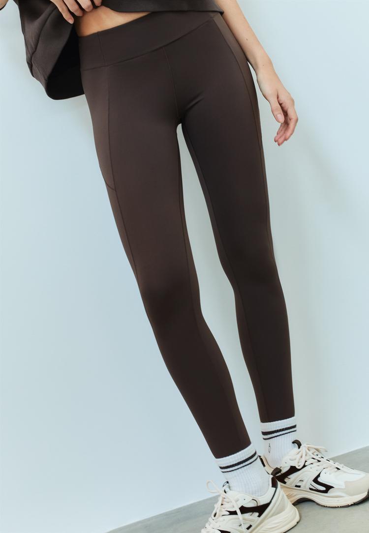 leggings tobilleros recortes