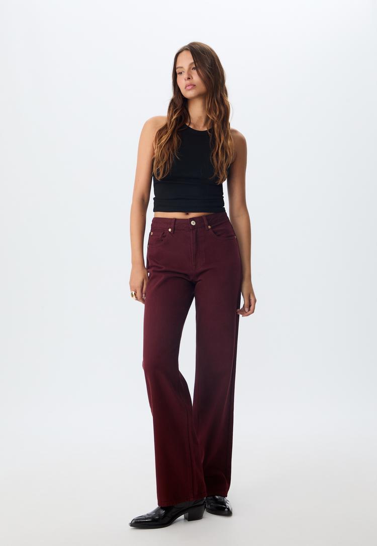 straight-fit-jeans-mit-weitem-bein-d92