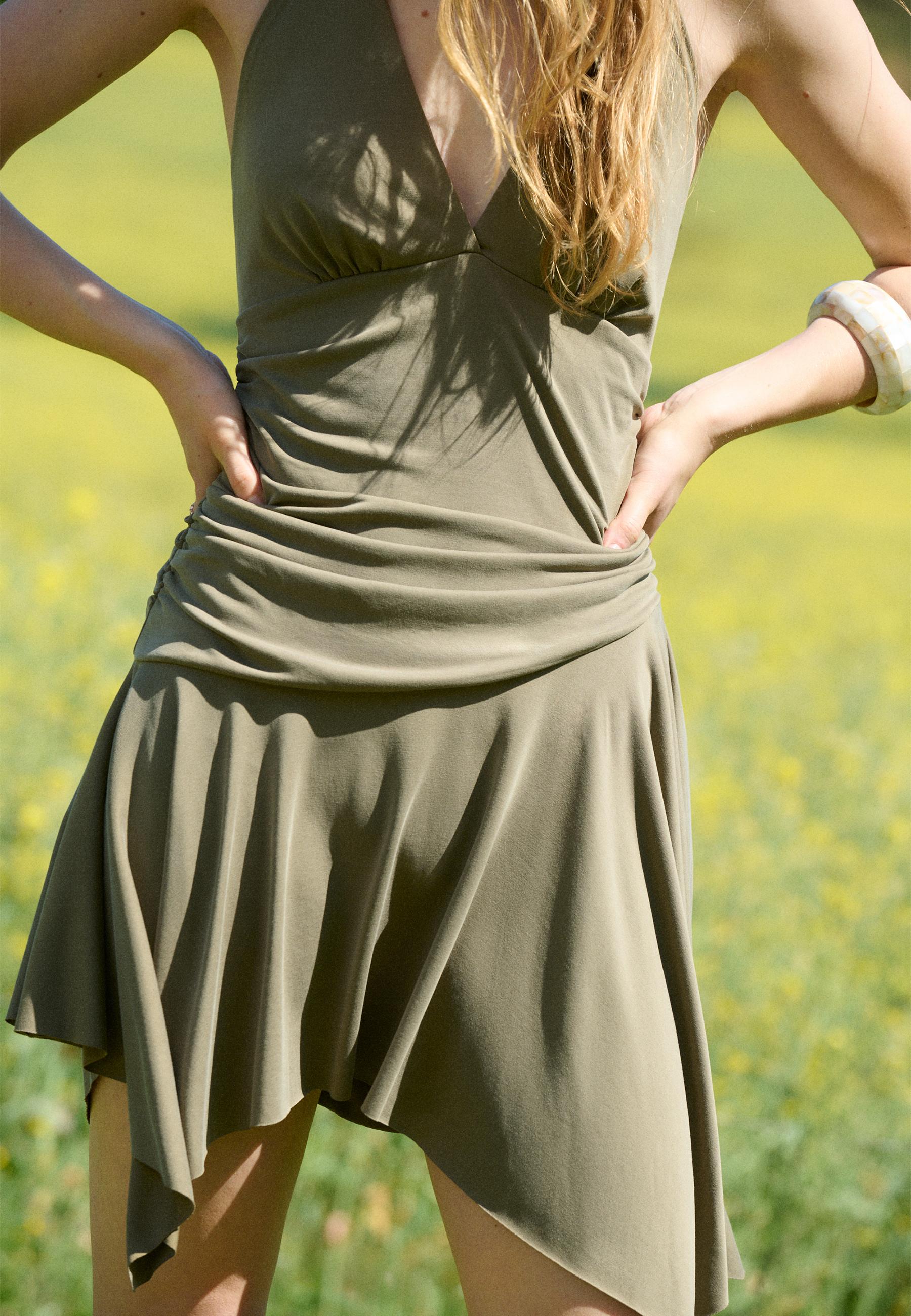Short dress with pointed hem — Olive green