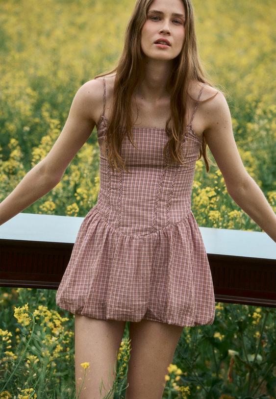 vestido corto globo tirantes