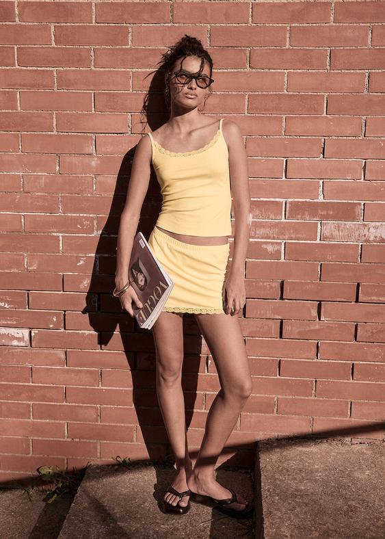 Dantel detaylı askılı bluz - Görsel 11