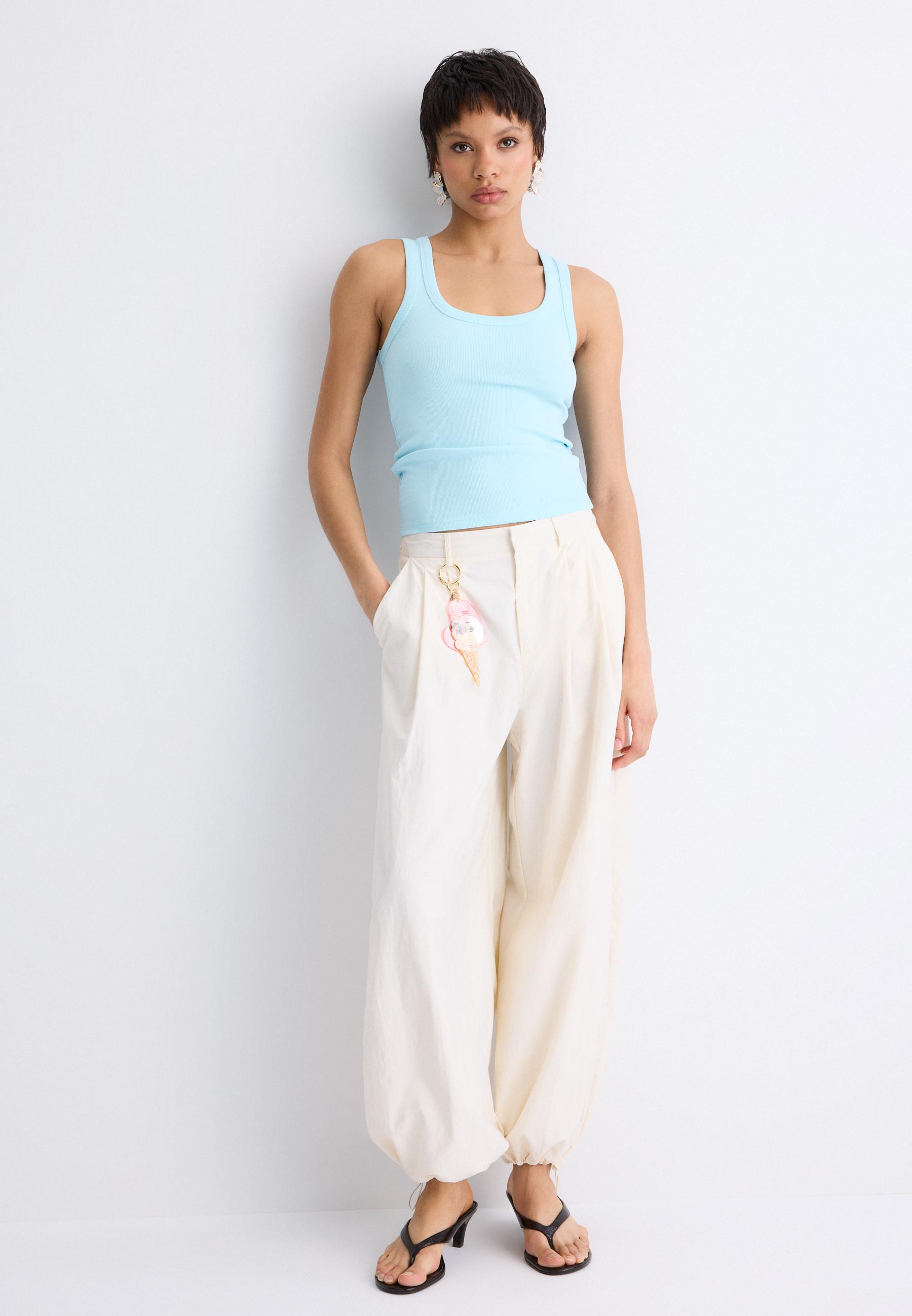 Fitilli çapraz askılı t-shirt - Görsel 3