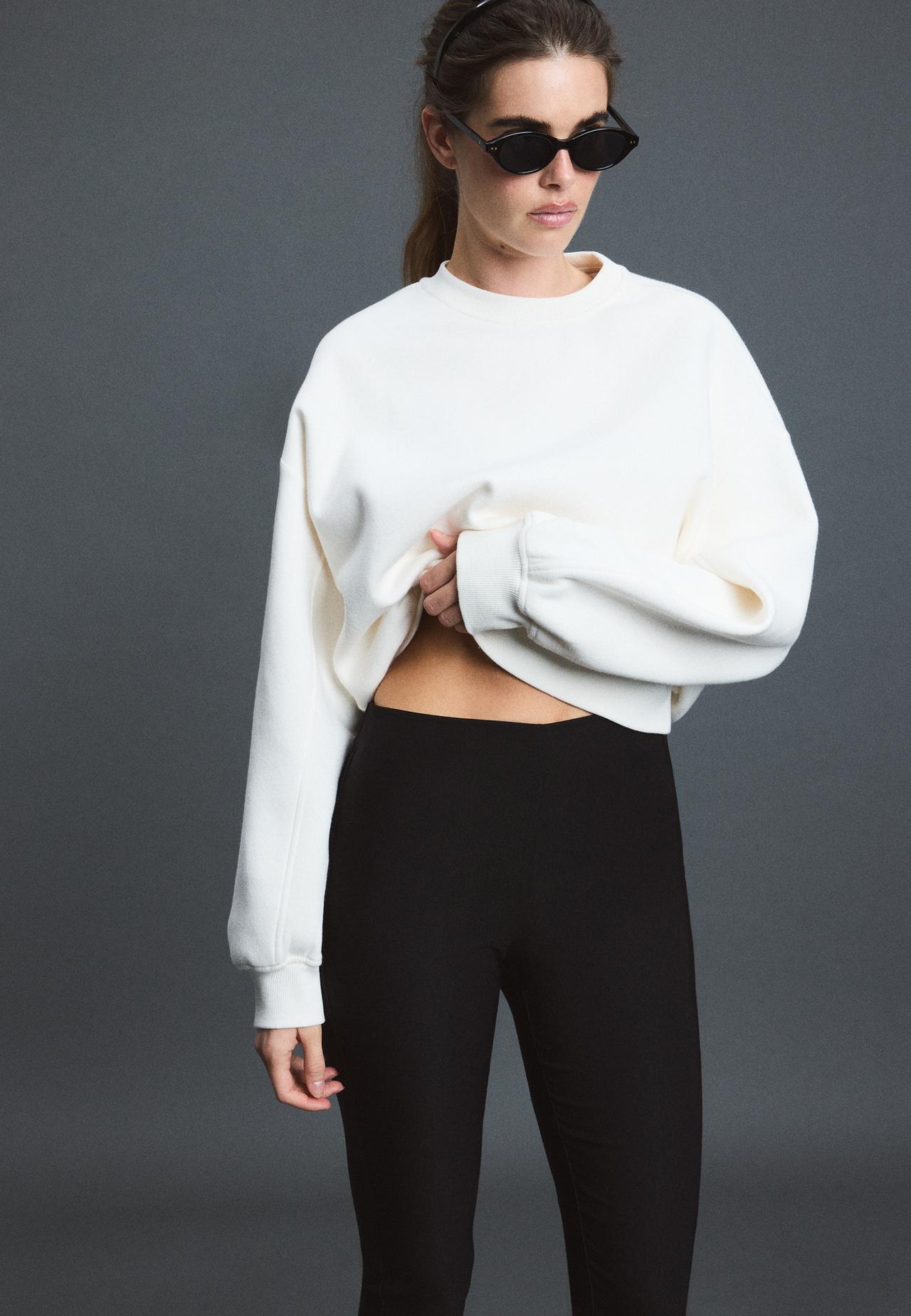 Basic sweatshirt — Ecru