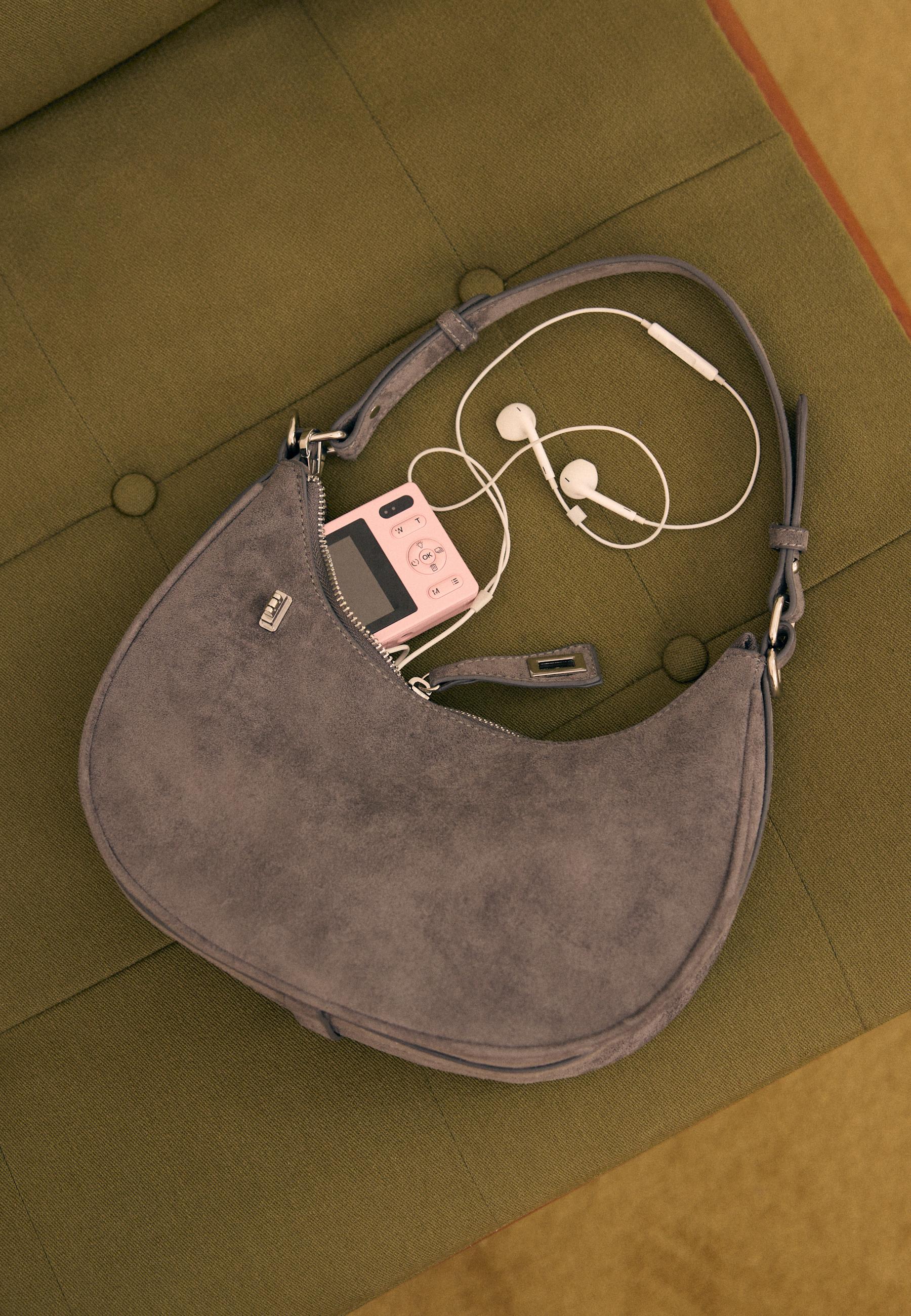Chain shoulder bag — Dark grey
