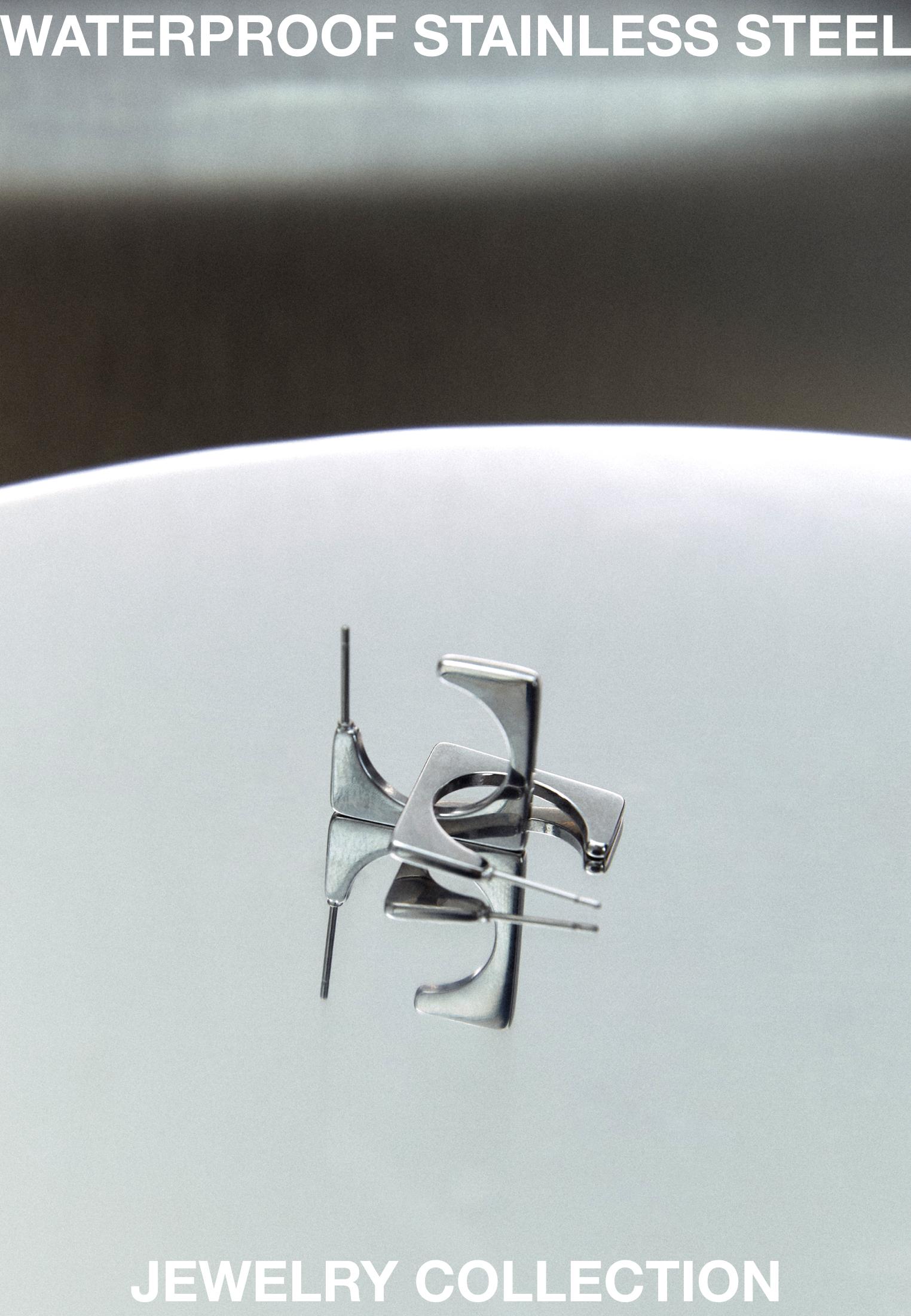Set of 2 waterproof earrings — Grey