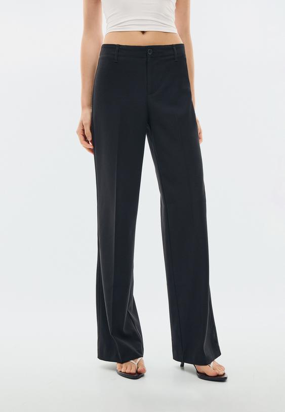 pantaloni slim dritti