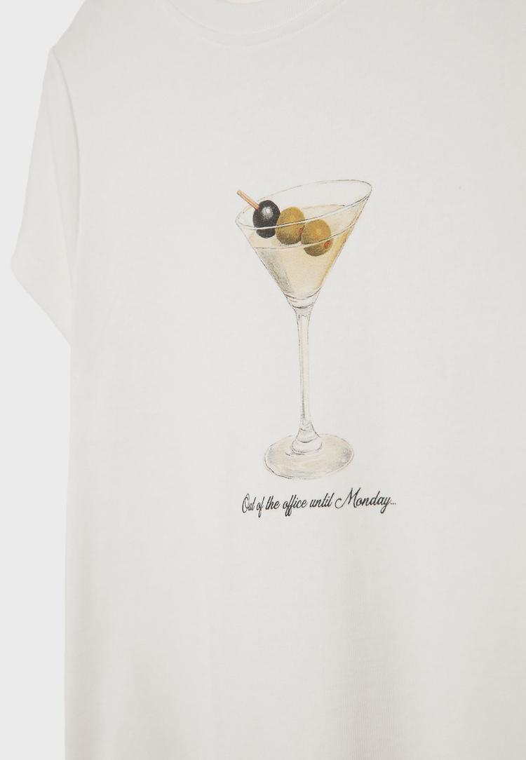 Desenli vücuda oturan t-shirt_8