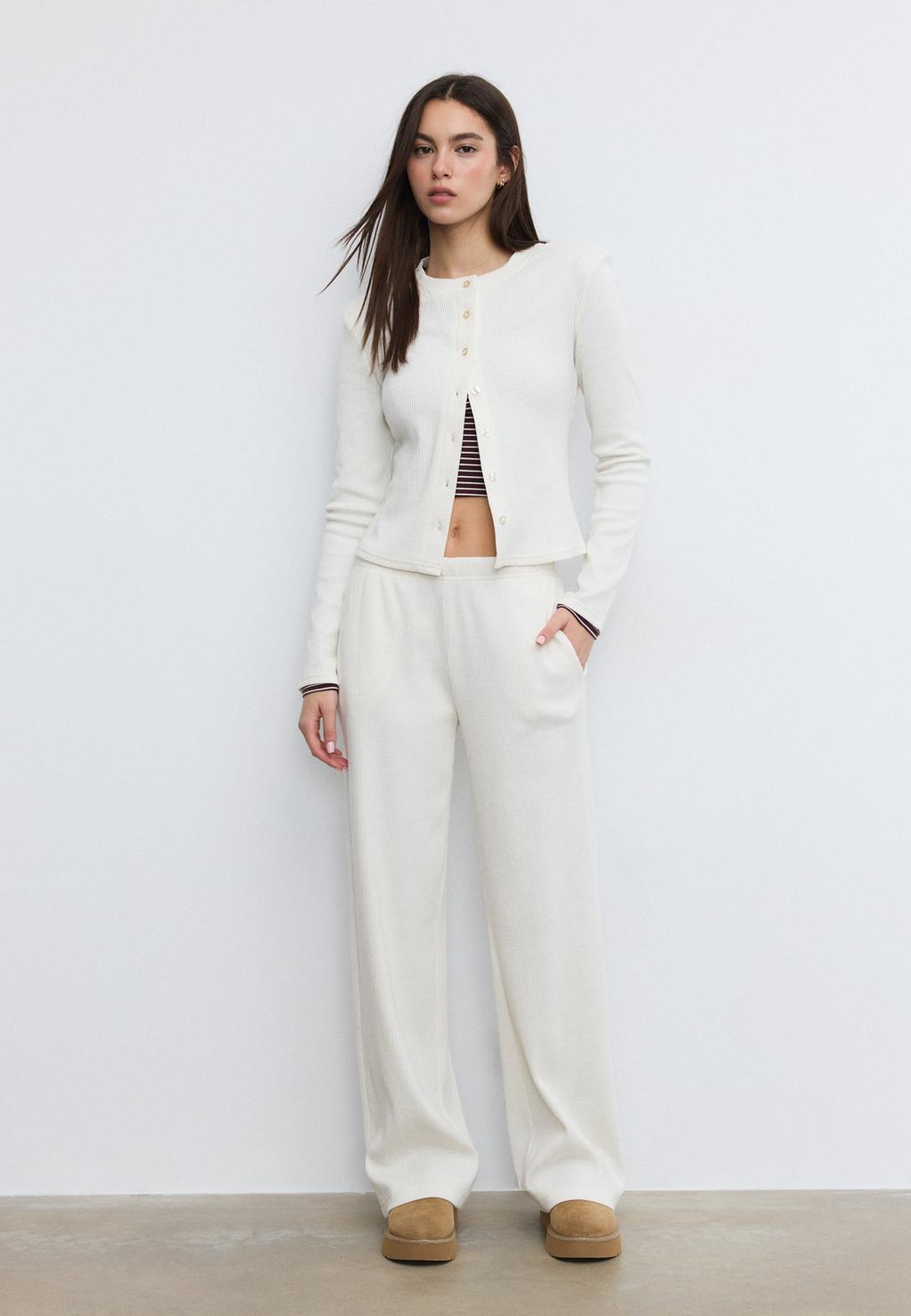 Long knit trousers