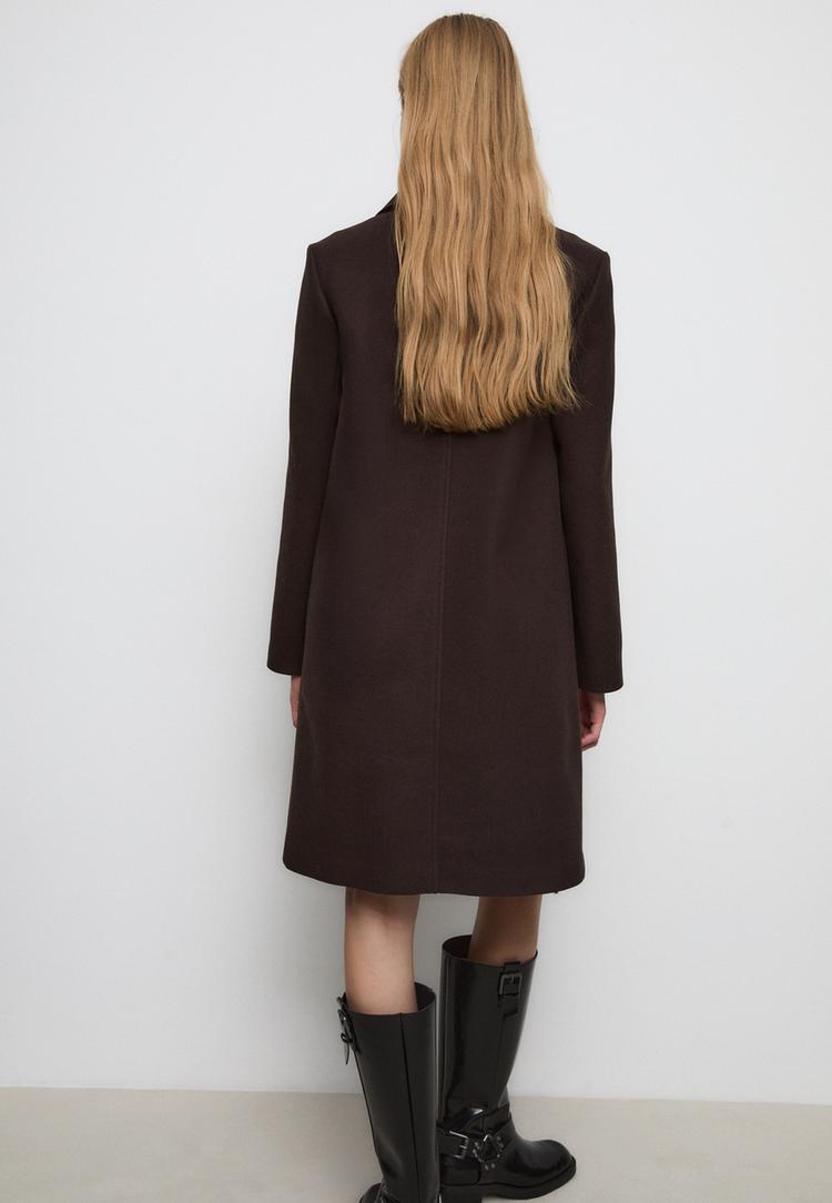 abrigo midi boton tacto suave