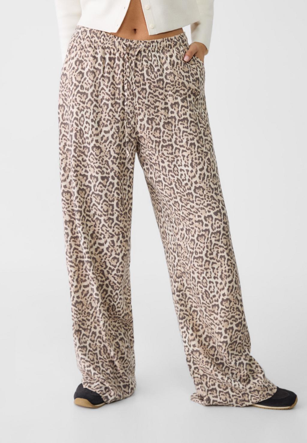 Pantalon fluide avec imprimé en lin