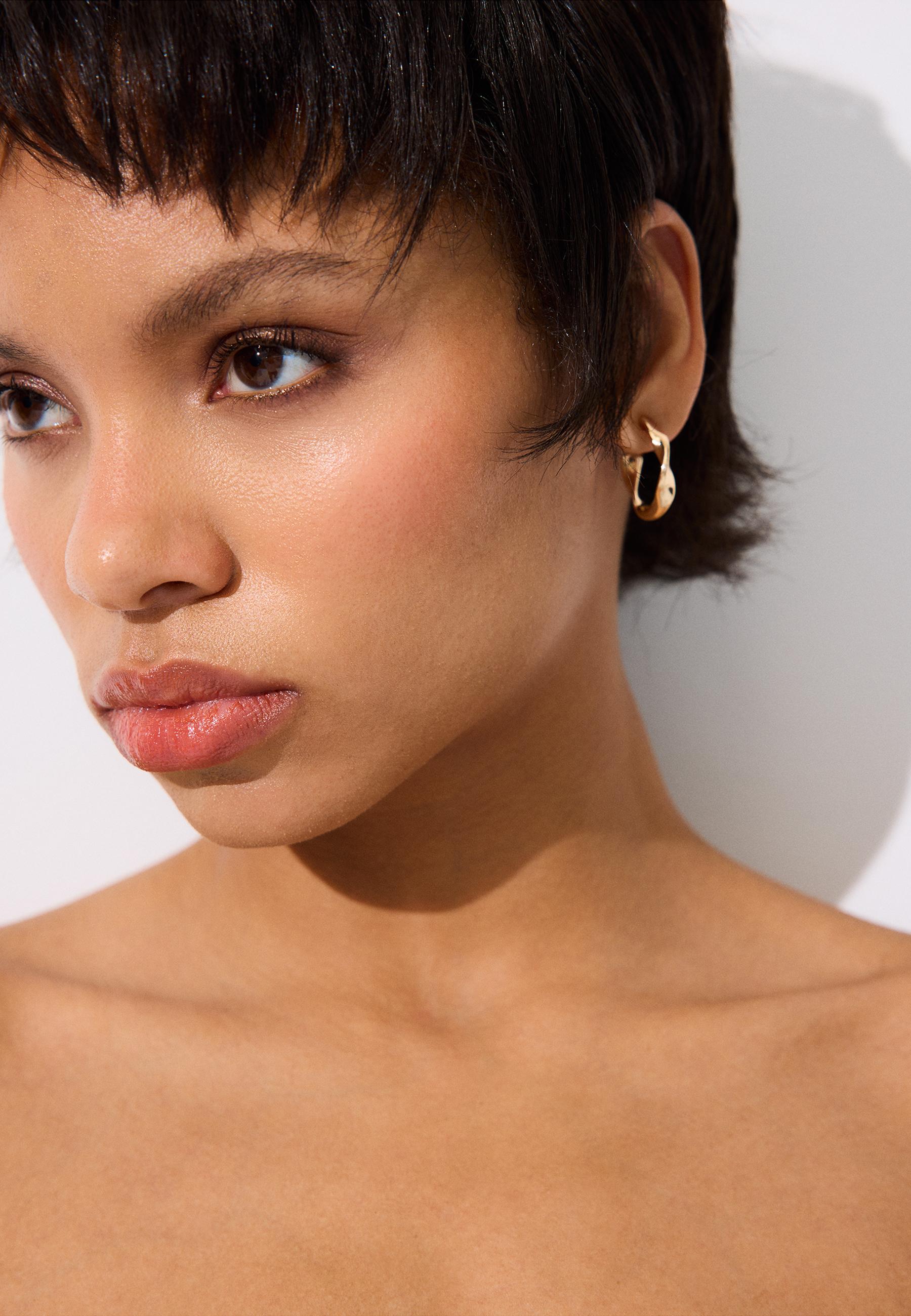 Set of 9 seashell earrings — Gold (alternate view)