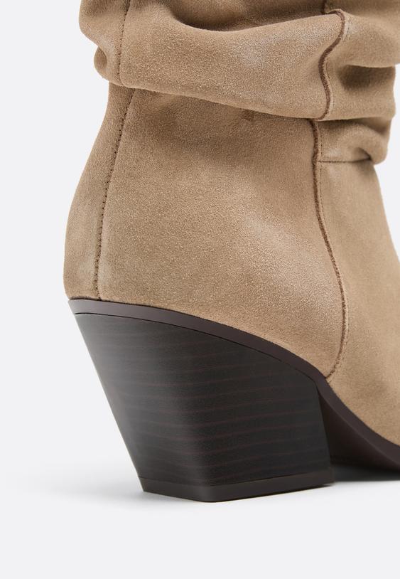 botines tacon cow slouchy piel