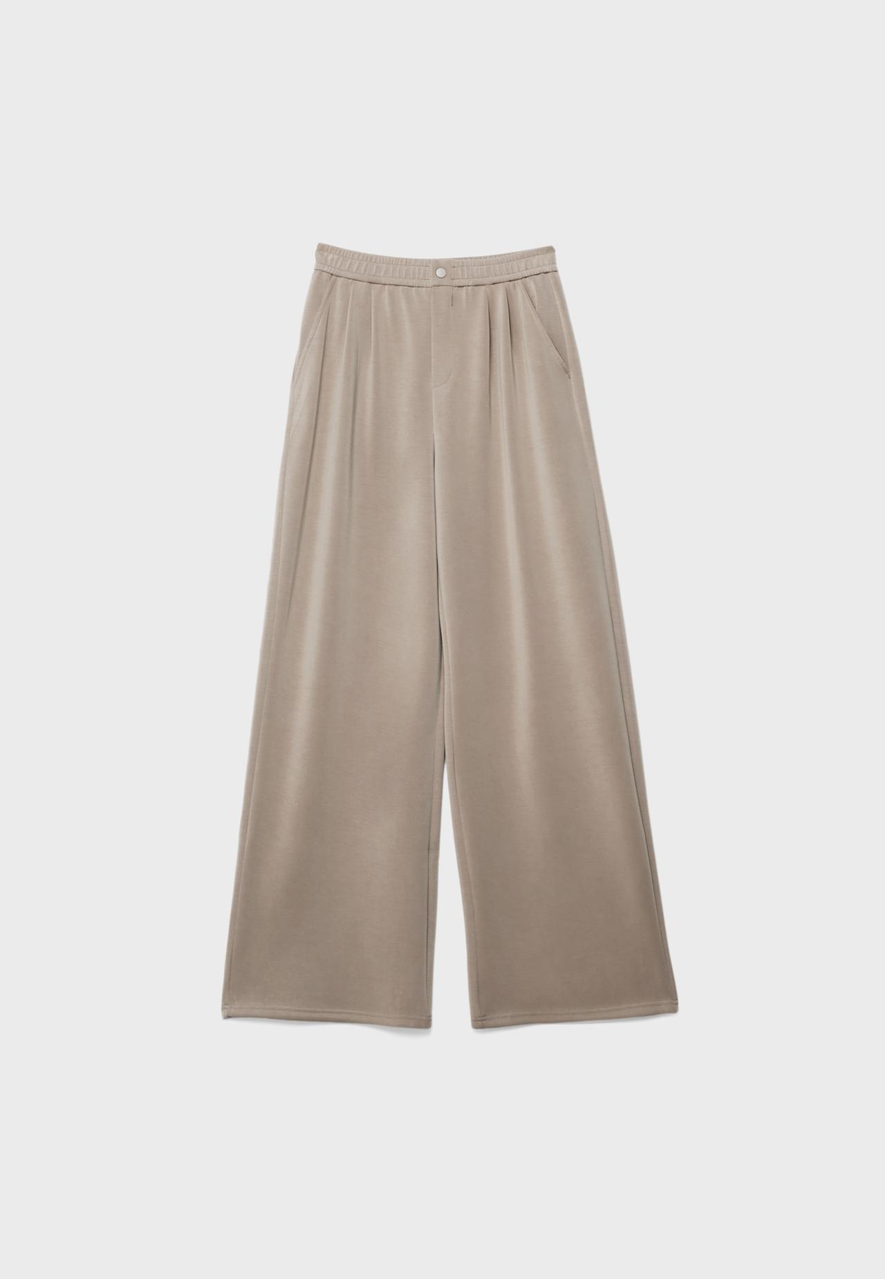Soft-touch darted trousers — Beige