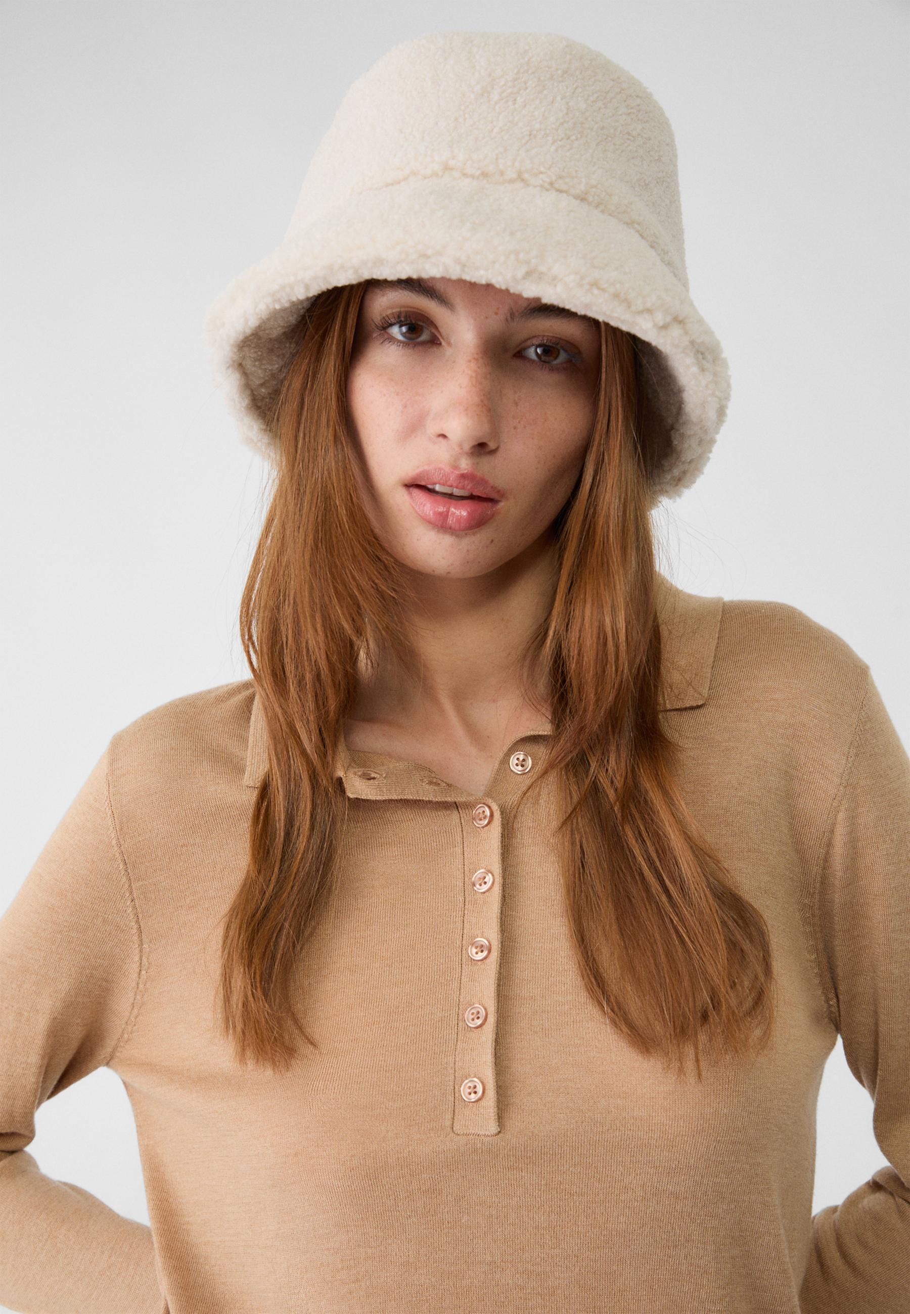 Faux shearling lined bucket hat