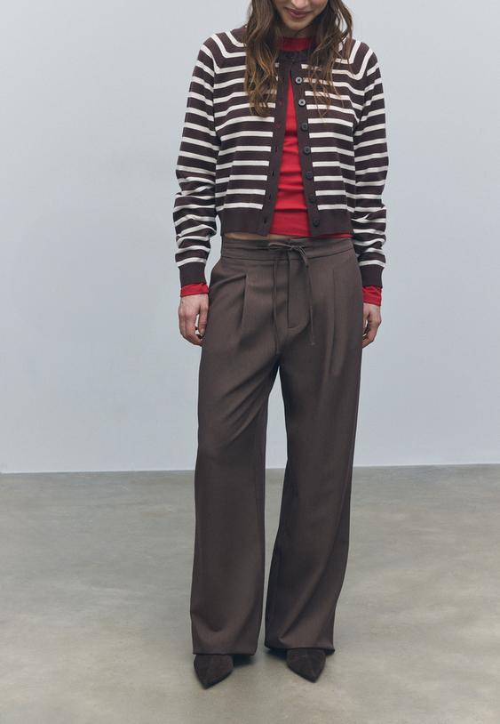 stoffhose-mit-bundfalten-und-kordelzug