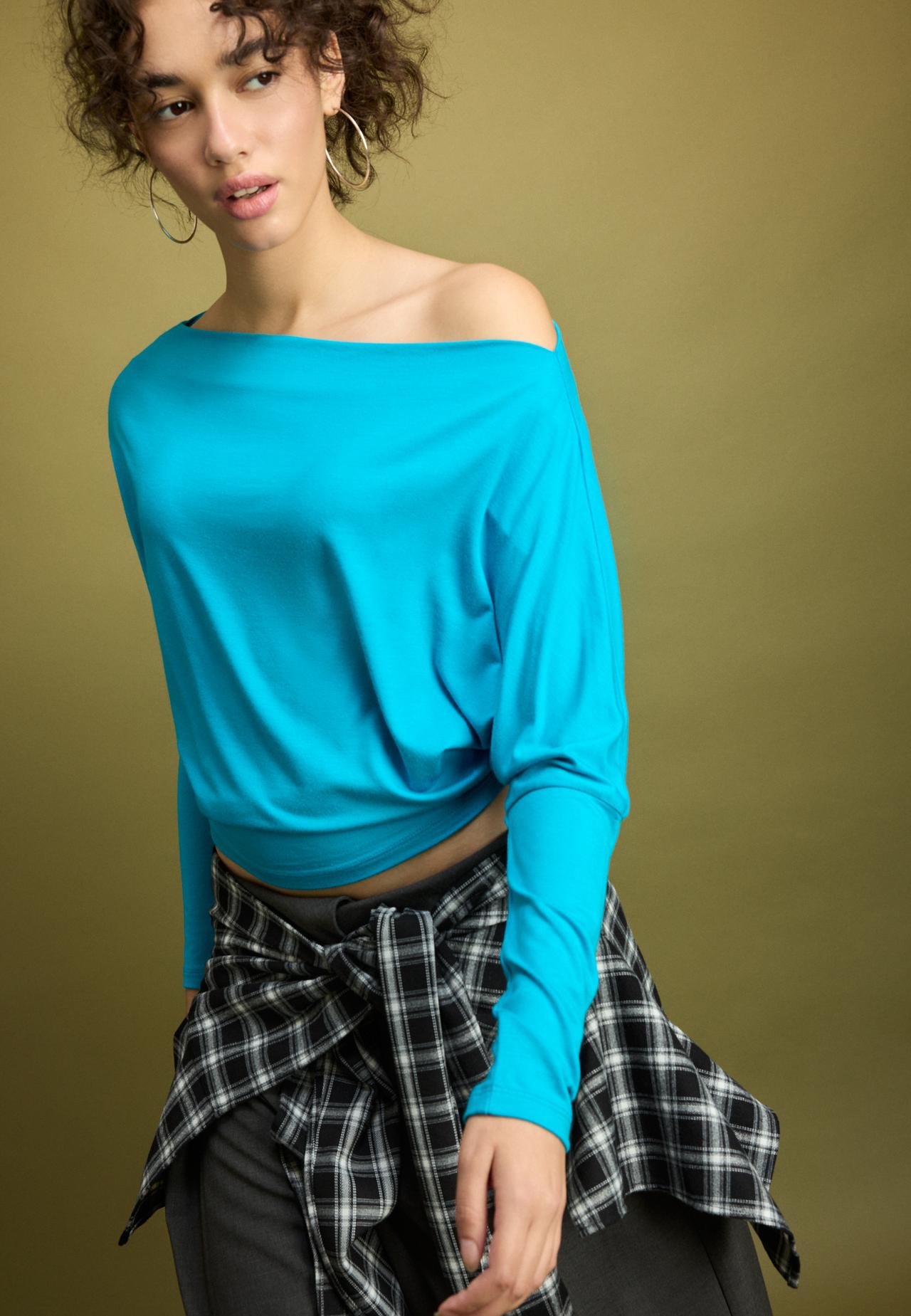 Asymmetric modal T-shirt — Turquoise