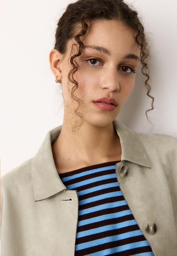 cazadora bolsillos efecto ante