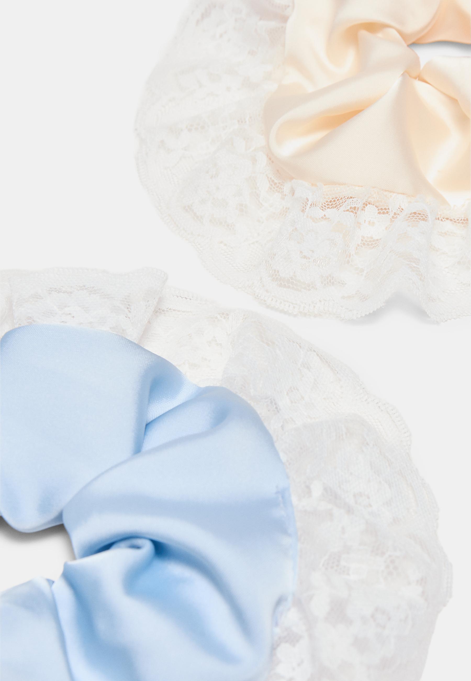 Set of 2 lace scrunchies — Royal blue