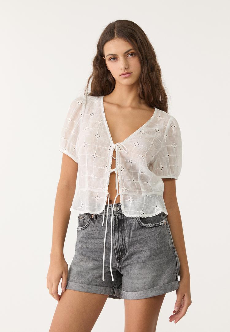 d83 short mom fit