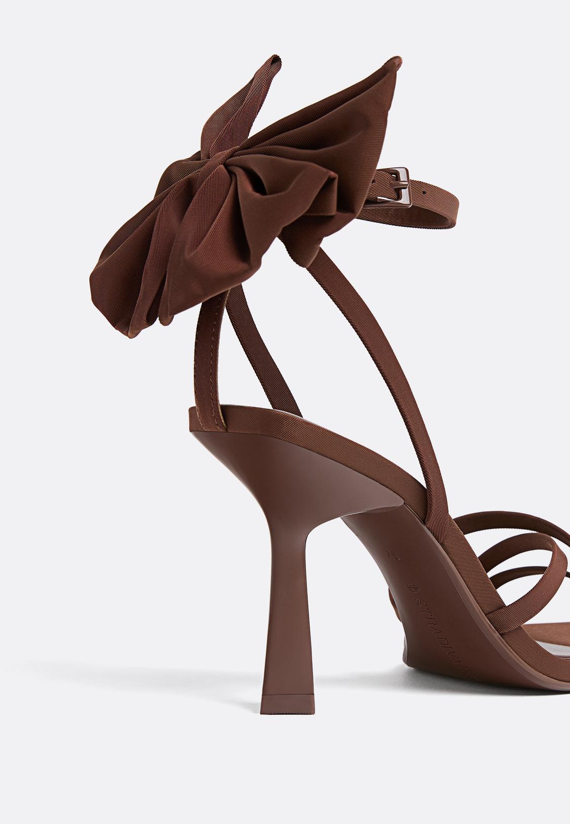 Tacón Sandalia Tiras Marron Sandalias Tacón Lazo Stradivarius