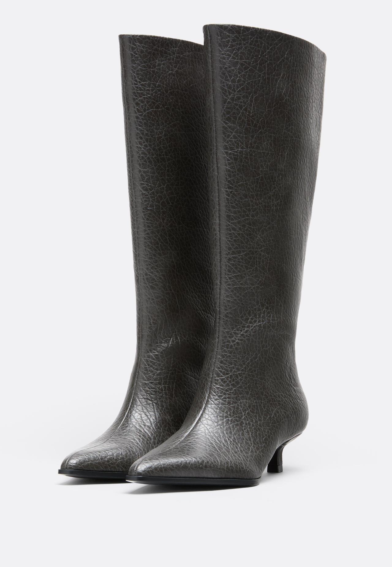 Leather effect kitten heel boots — GREY