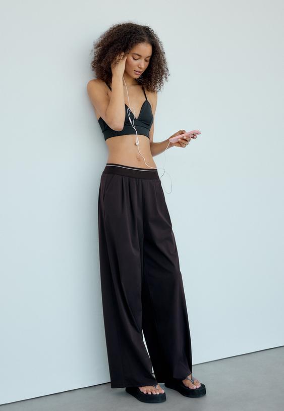 Stradivarius Pantaloni Jogger Palazzo Cu Talie Elastică Negru S