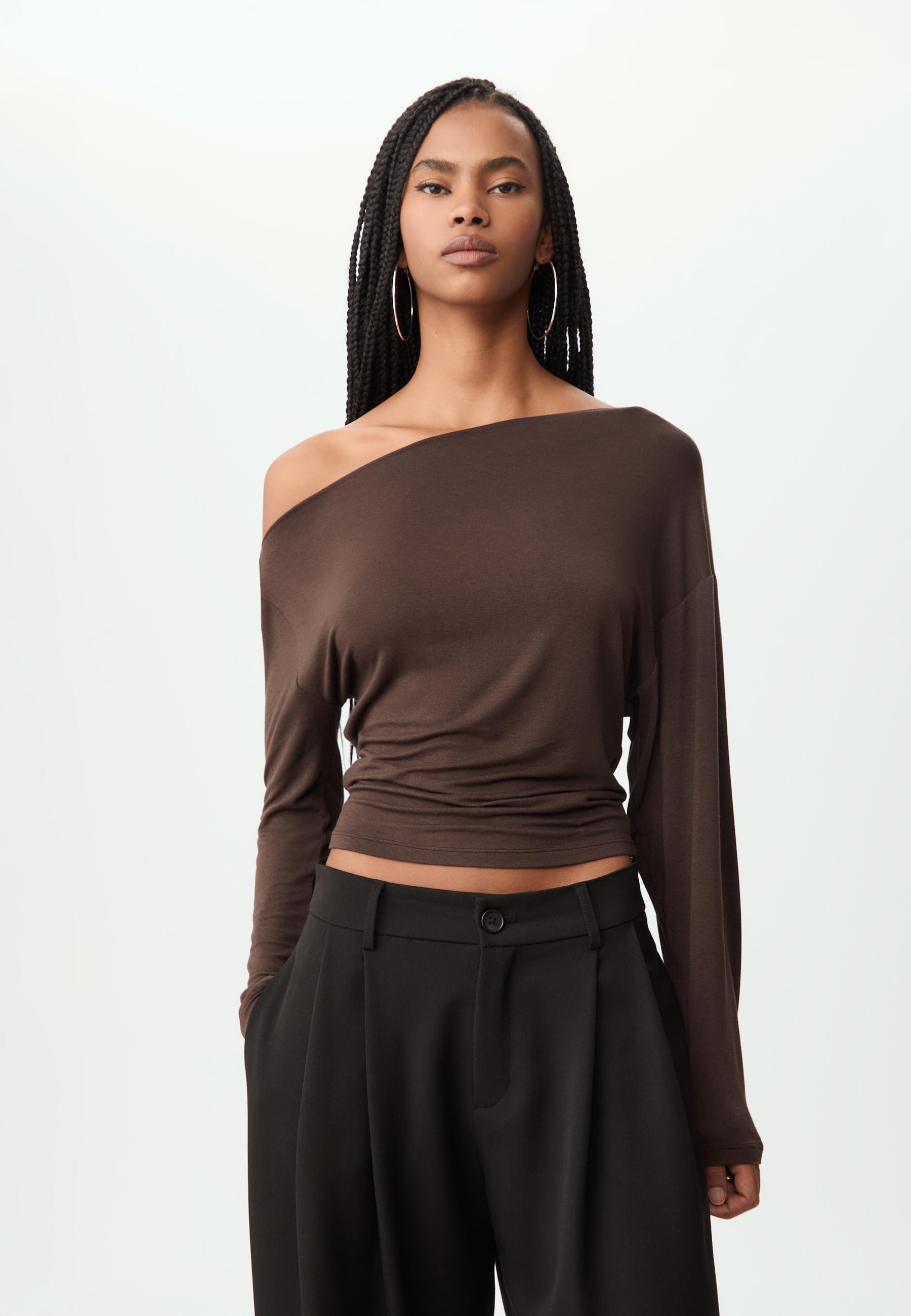 Asymmetrical neckline top