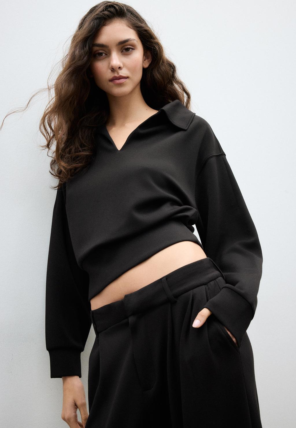 Pehmeä collegepusero