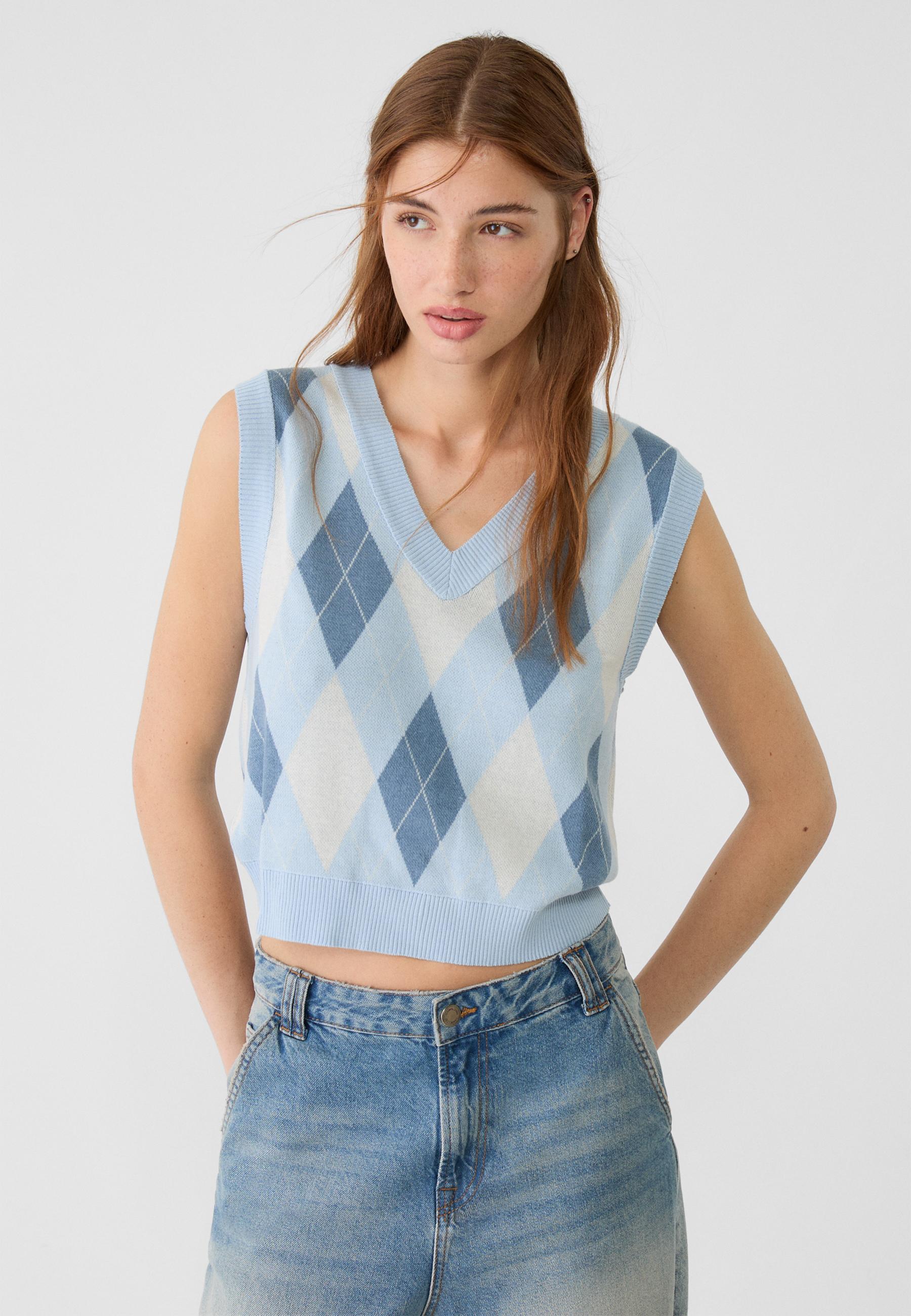 Argyle knit vest Women s fashion Stradivarius Canada