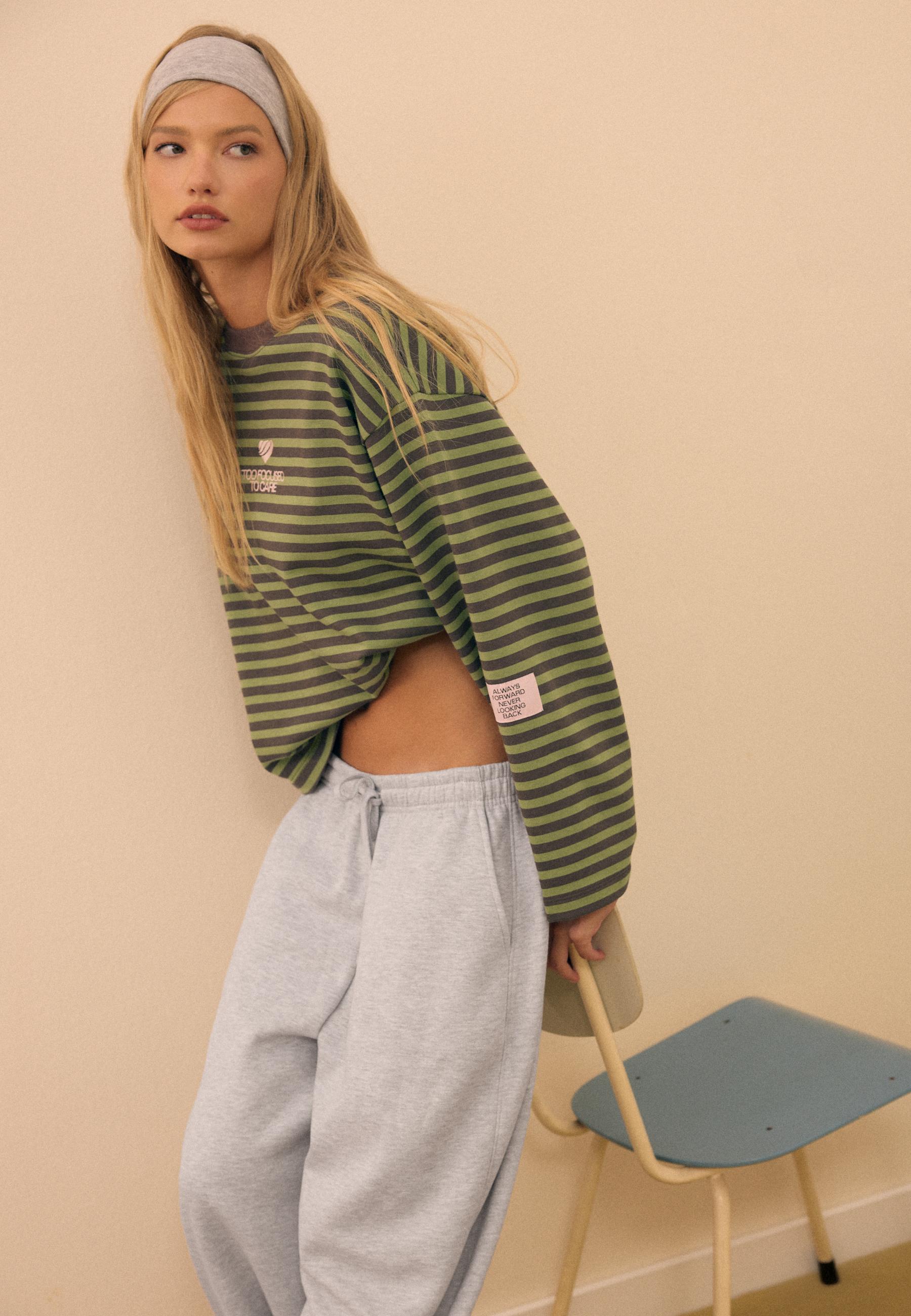 Striped sweatshirt — Khaki
