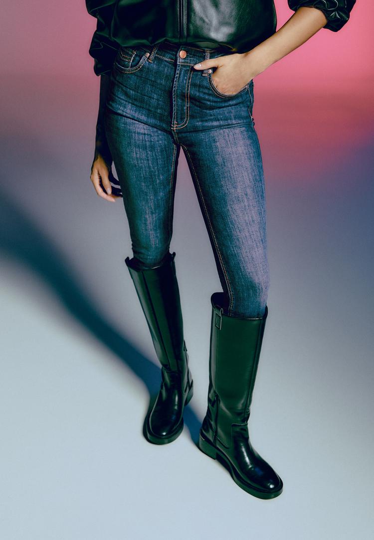d07-regular-waist-jeans-im-skinny-fit