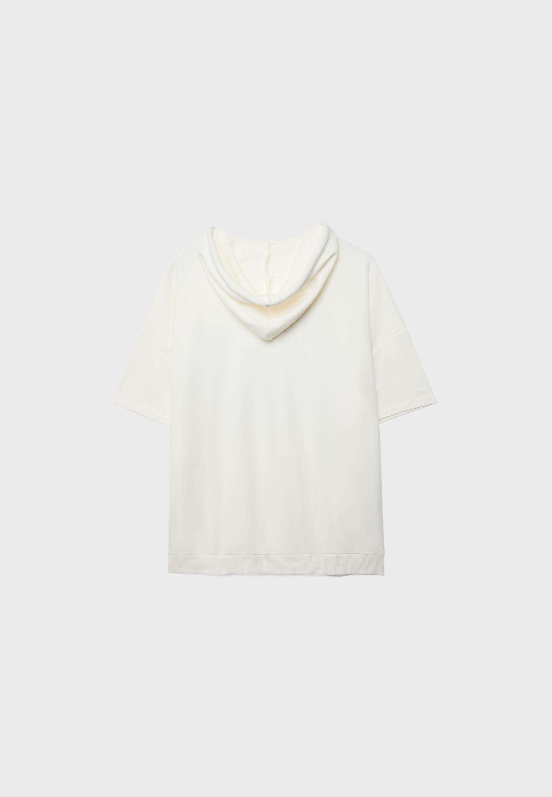 Short-sleeve hoodie — Ecru