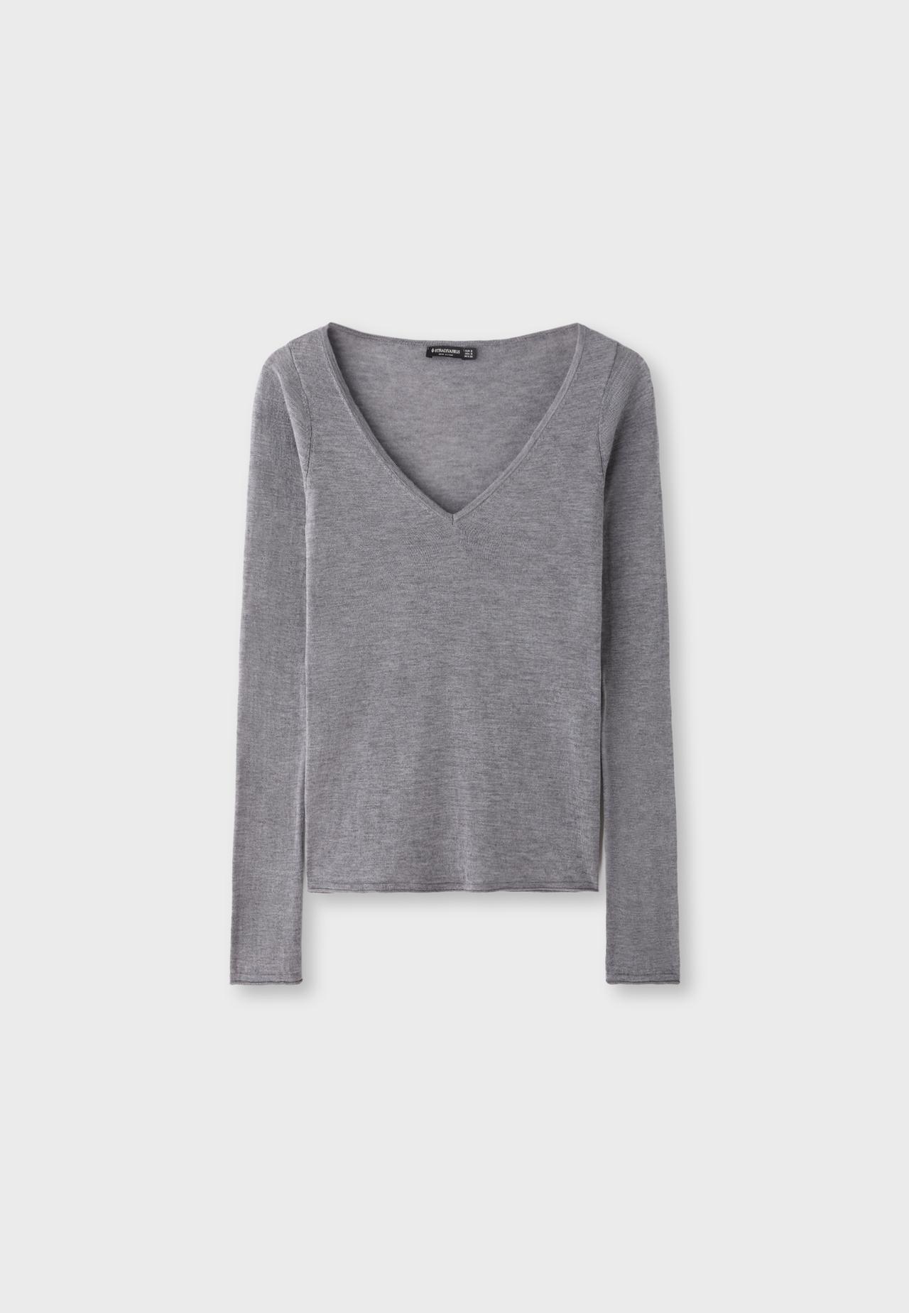 Basic wool and silk V-neck sweater — Grey melange