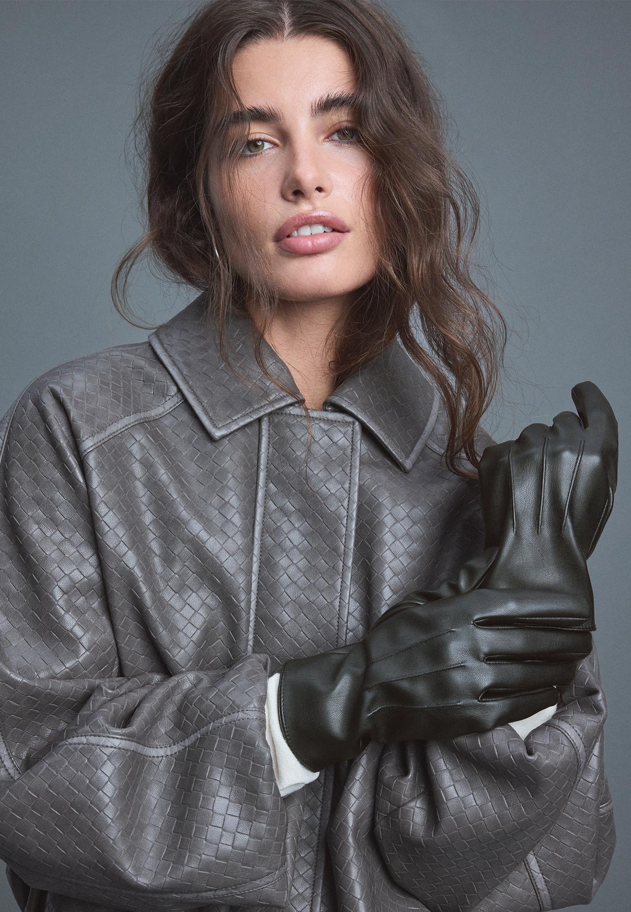 Basic leather effect gloves — Black