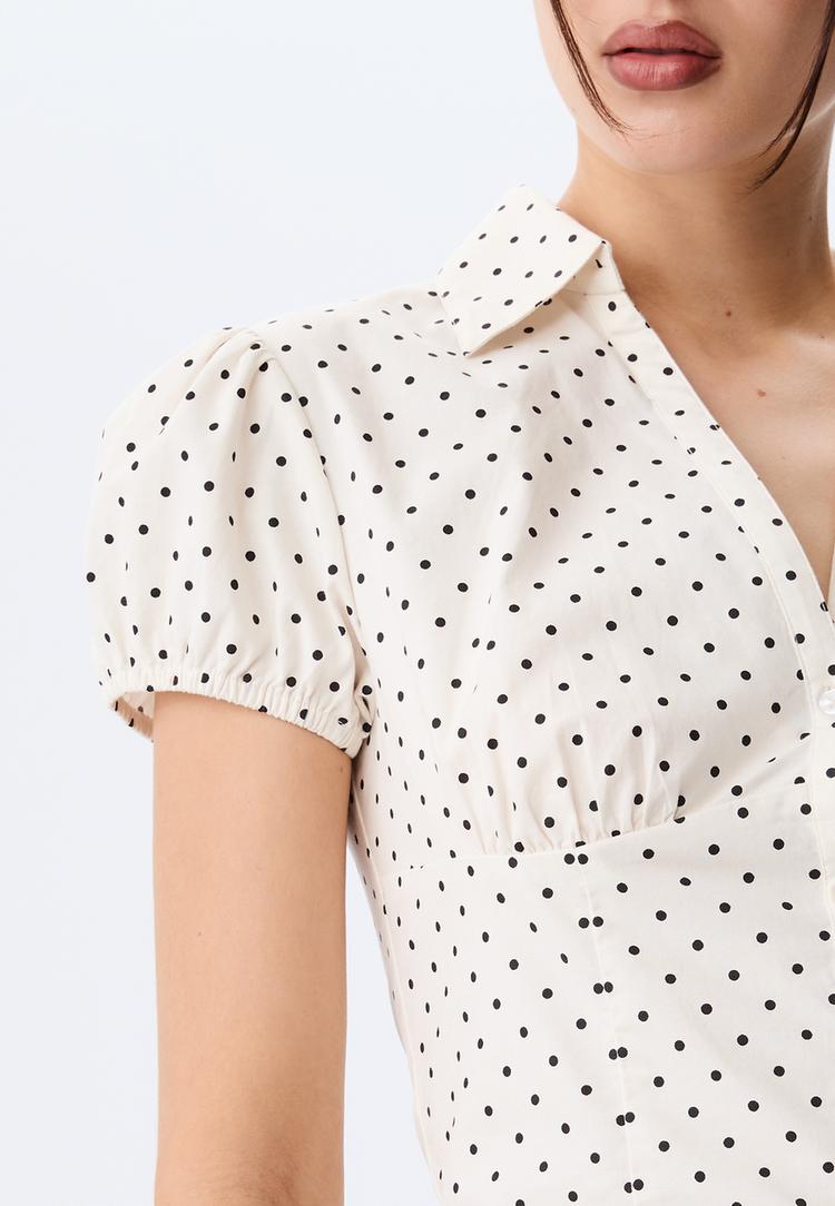 camisa fitted manga corta topos