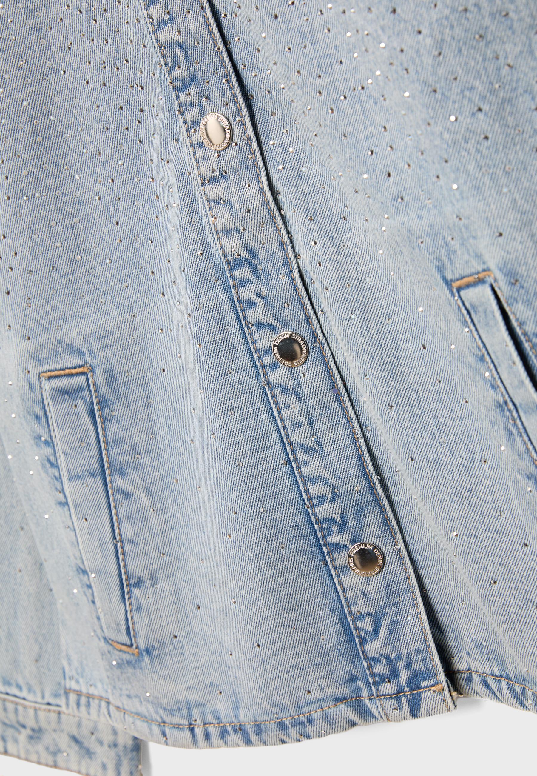 Denim jacket with patch pockets and rhinestones — MEDIUM LIGHT BLUE DENIM