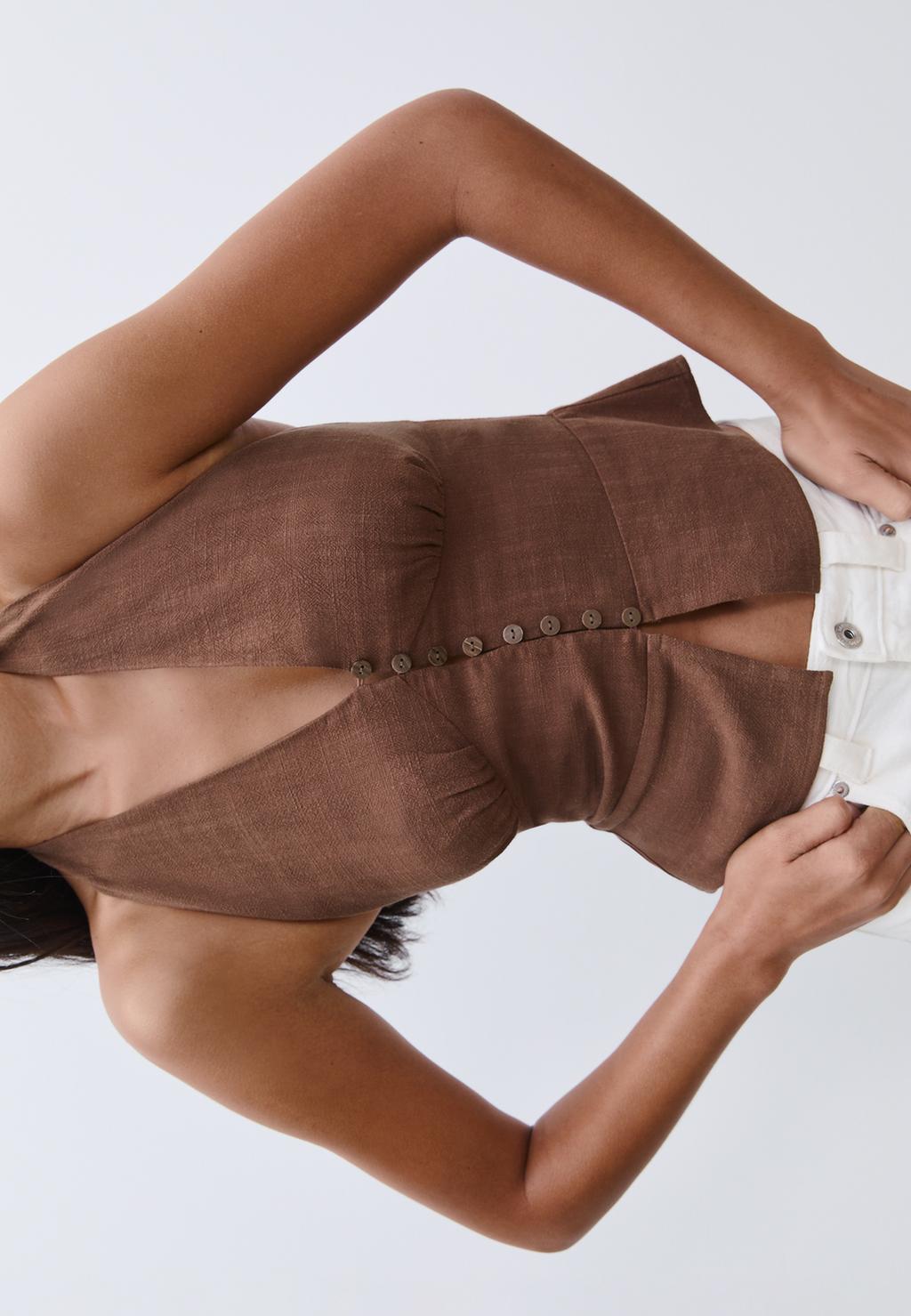 Top halter botones con lino