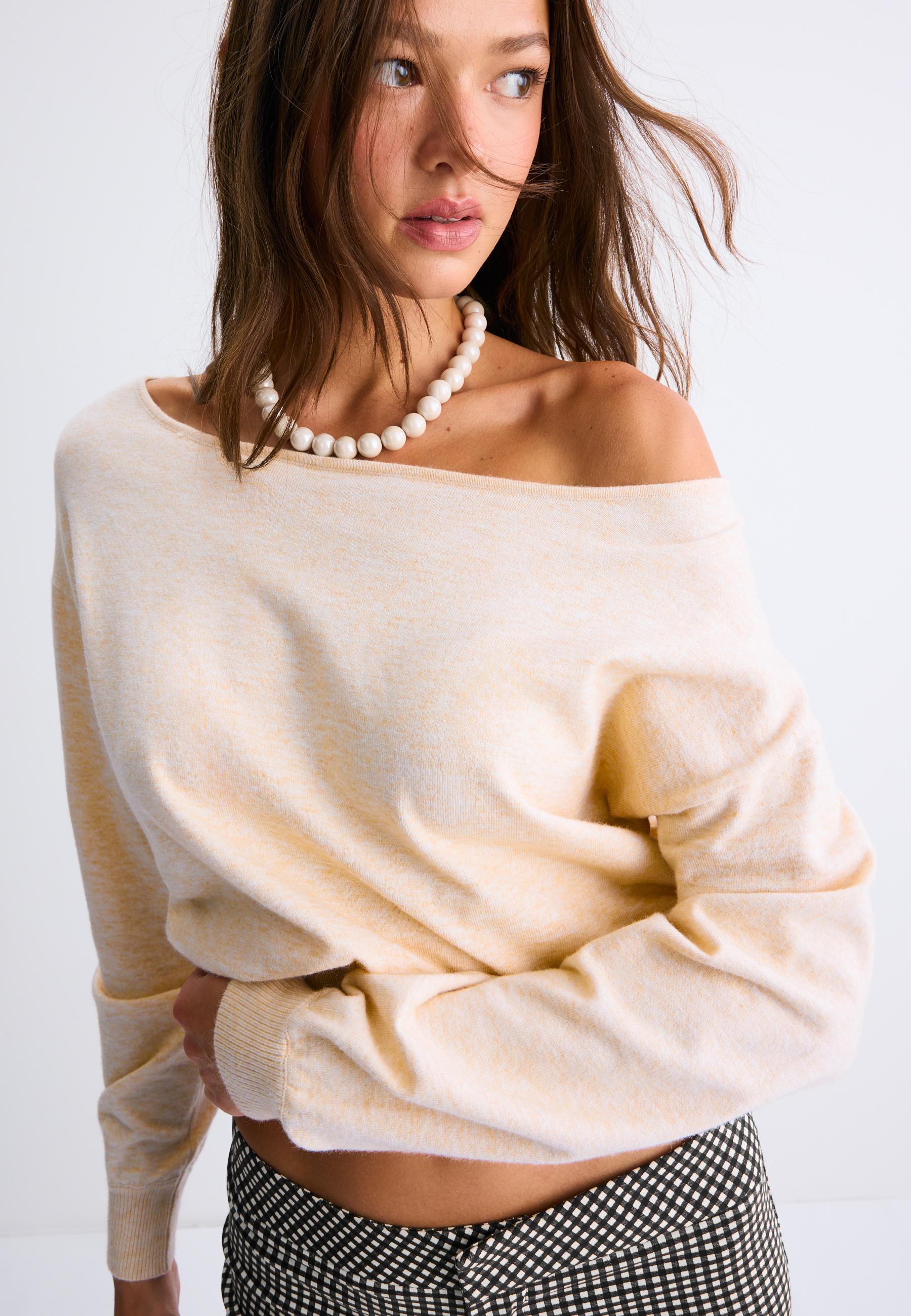 Asymmetric knit sweater — Stone