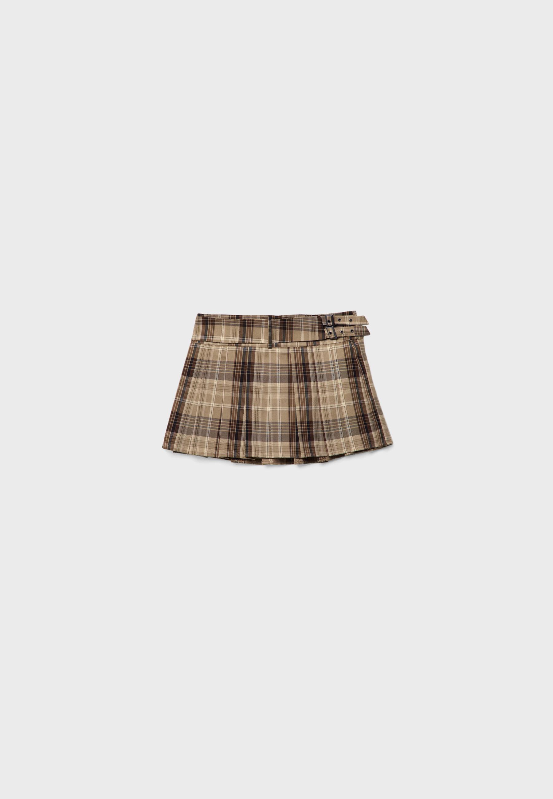 Pleated skirt stradivarius best sale