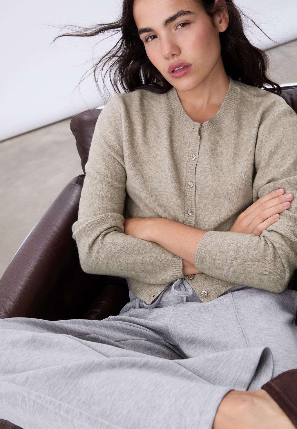 Cardigan maille boutons toucher doux