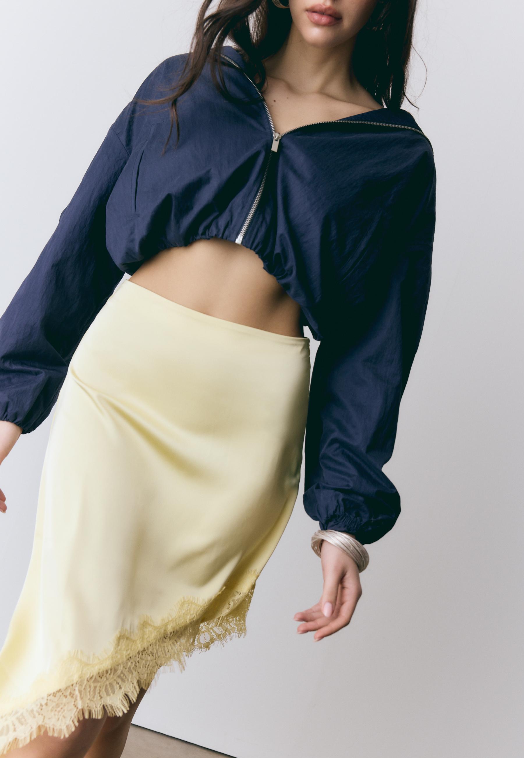 Satin asymmetric skirt — Pastel yellow