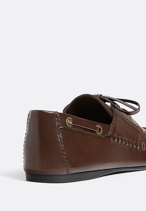 loafers with stitching detail