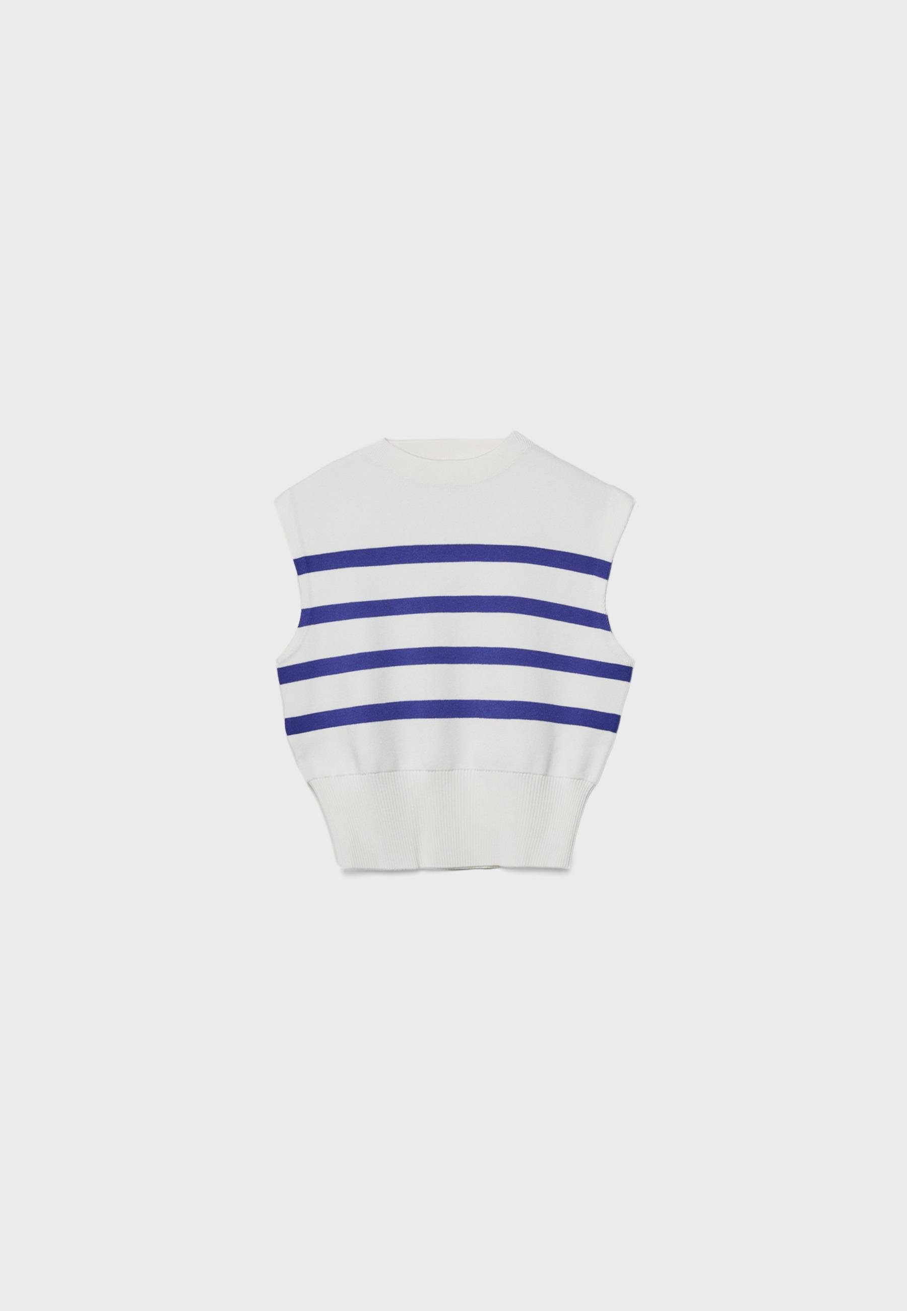 Knit round neck top — Ecru