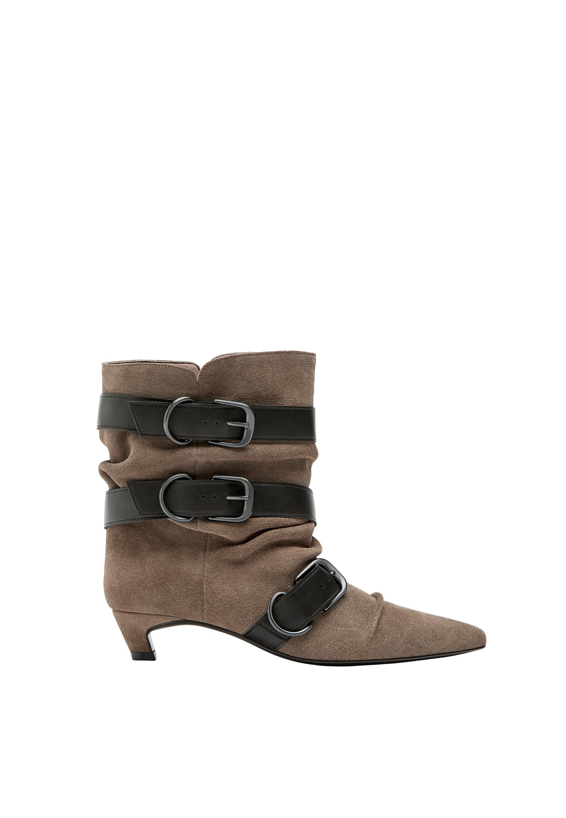 Leather kitten heel boots with belt — BEIGE