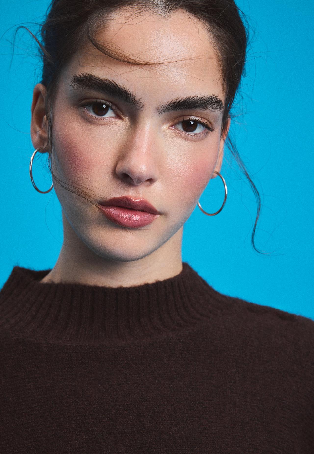 Knit jumper with tie sleeves — Brown
