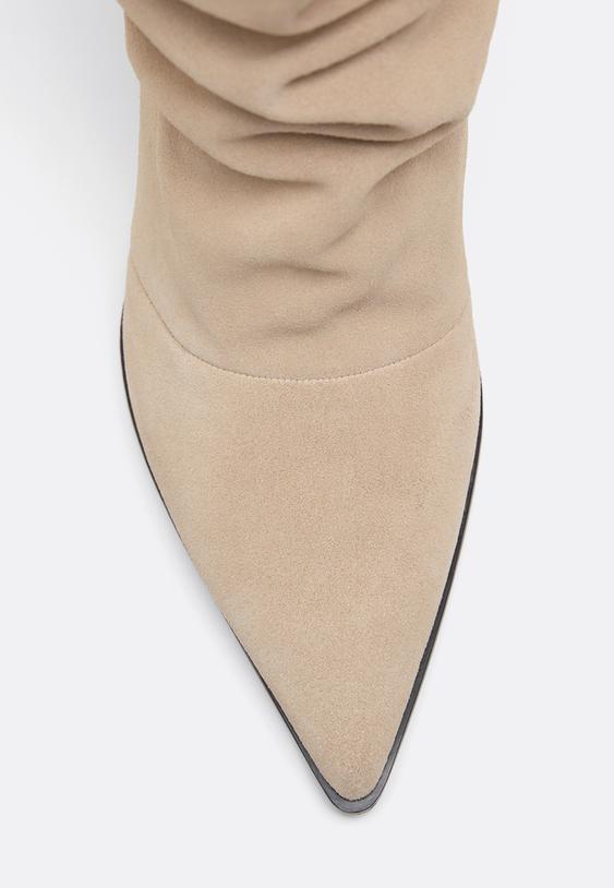leather slouchy heeled boots